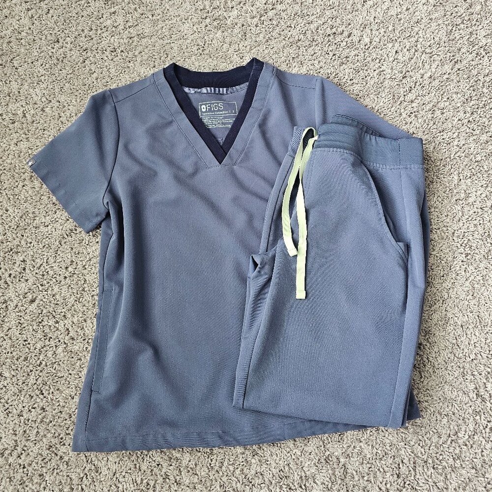 Set of Figs Scrub set Small top, XSP bottoms